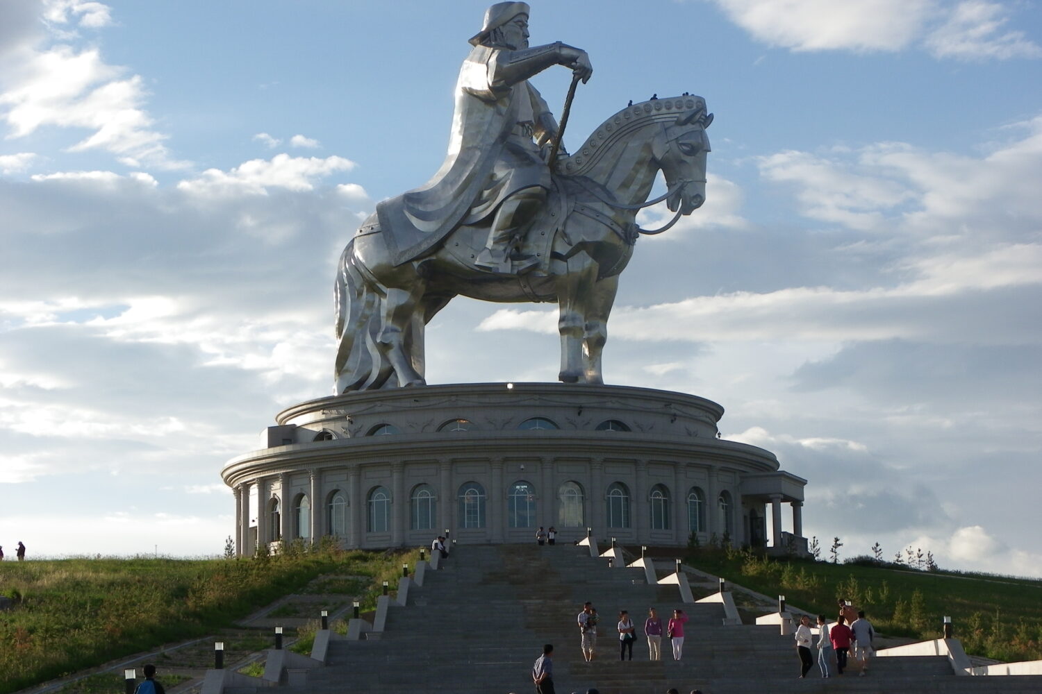 chinggis khan statue, the biggest and tallest equestrian statue in the world, tsonjinboldog